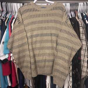 Vintage Towncraft Textured Knit Crewneck Sweater Brown Tan Acrylic Ribbed